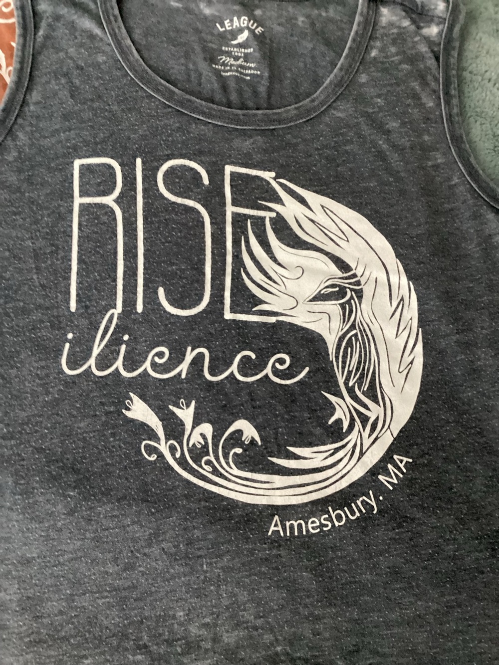 Two women’s medium “Rise-ilience” Sleeveless Crop Tops Super Soft - Picture 4 of 10